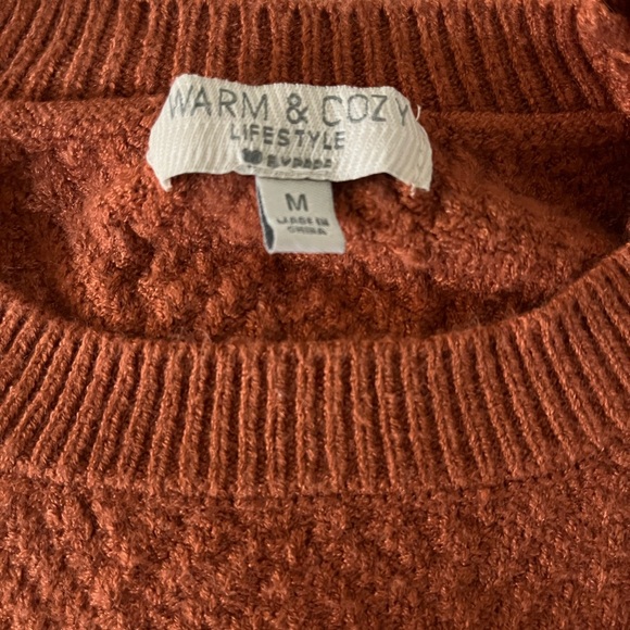 Orange sweater - Picture 2 of 6